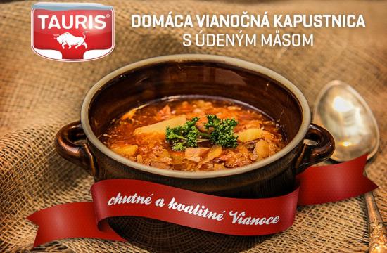 HOMEMADE CHRISTMAS SOUR CABBAGE SOUP WITH SMOKED MEAT