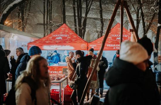 OD PÁTKU 8. 12. AŽ PO DRUHOU ADVENTNÍ NEDĚLI 10. 12. JSTE MĚLI MOŽNOST NAVŠTÍVIT NÁS NA VÁNOČNÍCH TRZÍCH VE SPIŠSKÉ NOVÉ VSI. DĚKUJEME VŠEM NÁVŠTĚVNÍKŮM, KTEŘÍ PŘIŠLI K NAŠEMU STÁNKU.