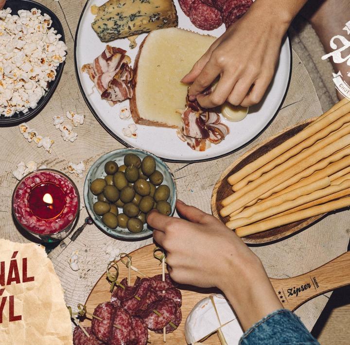 NIE LEN SALÁMA, ALE AJ MÓDNE KÚSKY: TEJTO CHUTNEJ KOLEKCII OD TAURISU SKRÁTKA NEODOLÁTE!